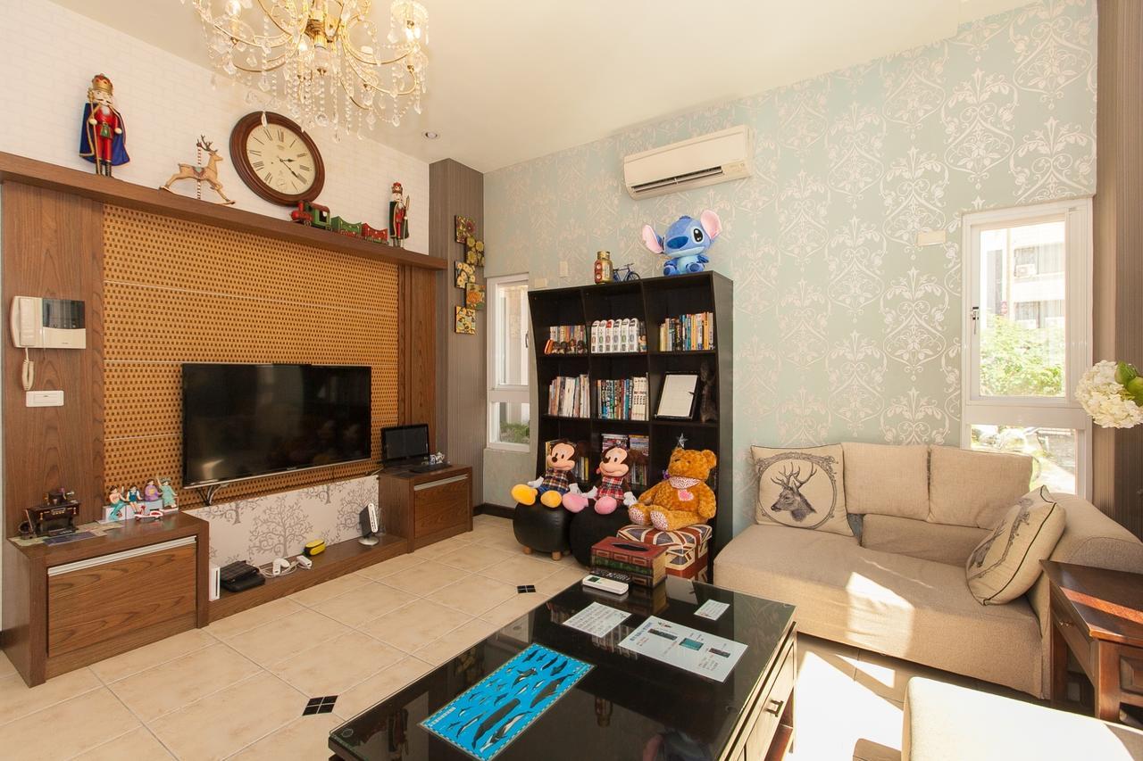 White Cotton Candy Homestay Hualien City Exterior photo